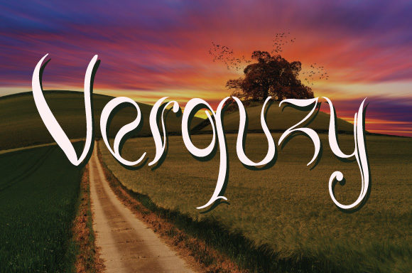 Verquzy: A Elegant Handwritten Font